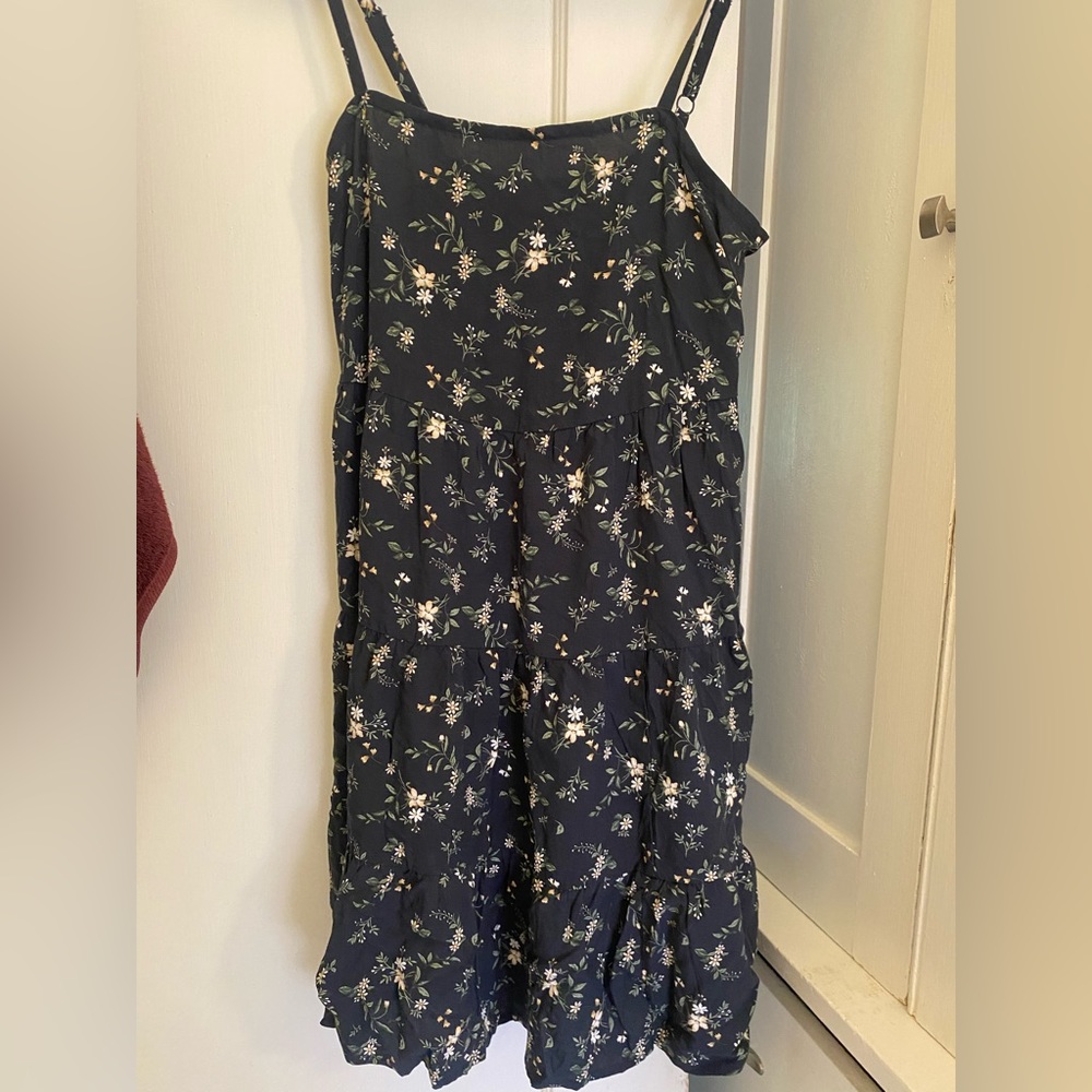 Dark grey ruffle floral dress